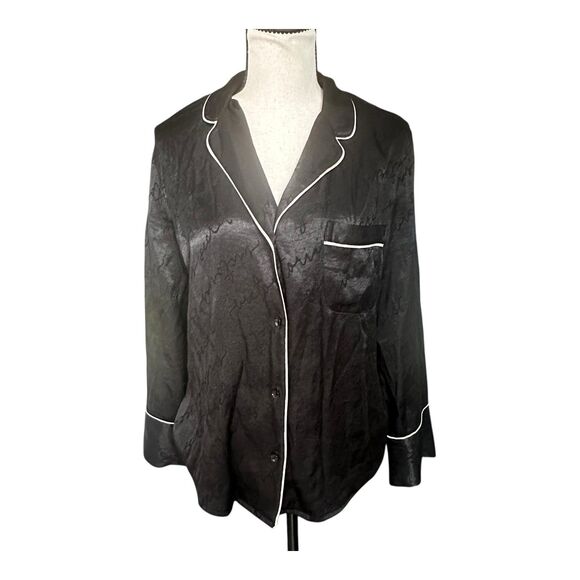 VS Black Satin Pajama Top M Logo Script Piping - Picture 1 of 5